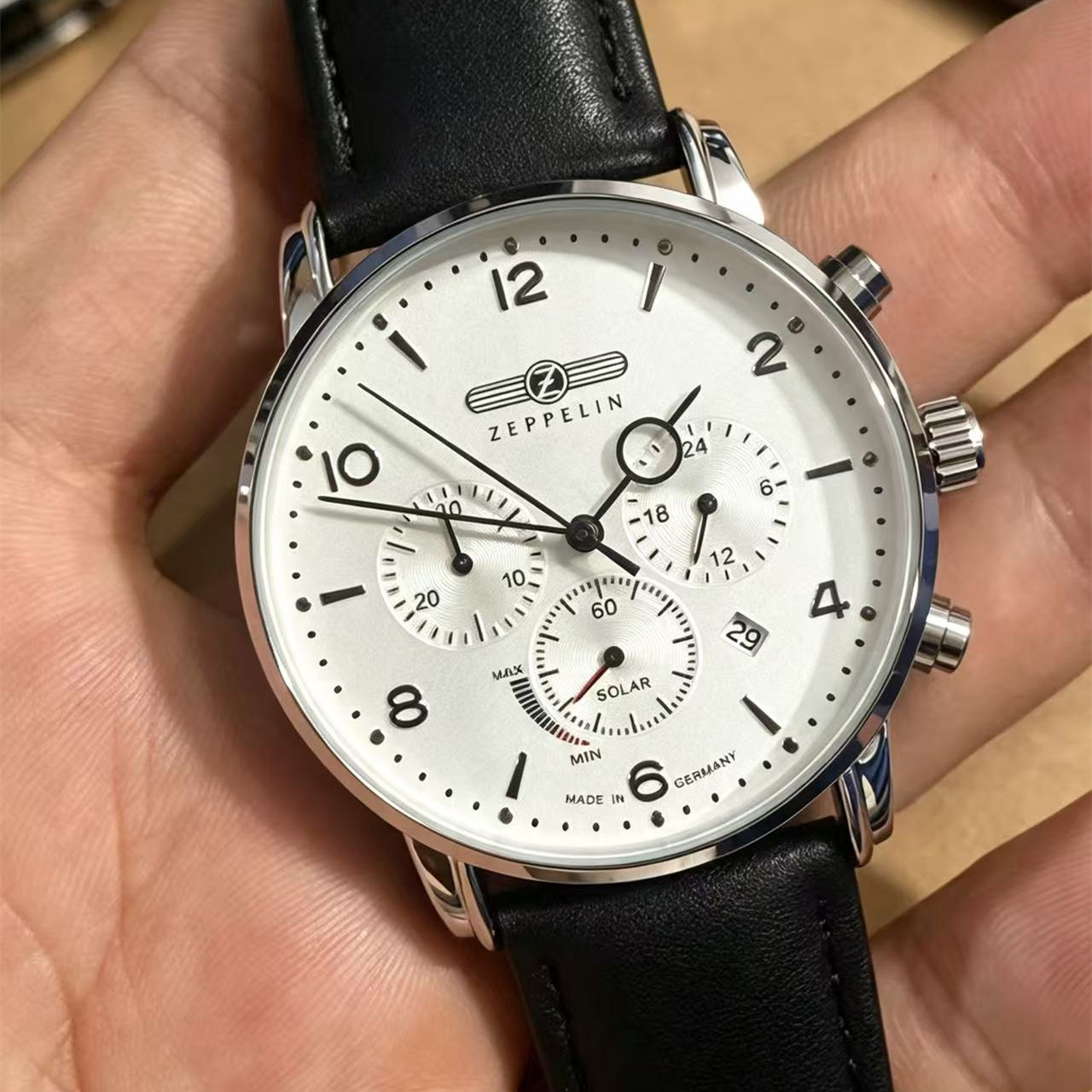 Zeppelin Airship Automatic Dat - đánh giá và giá Leather Watch Band Men